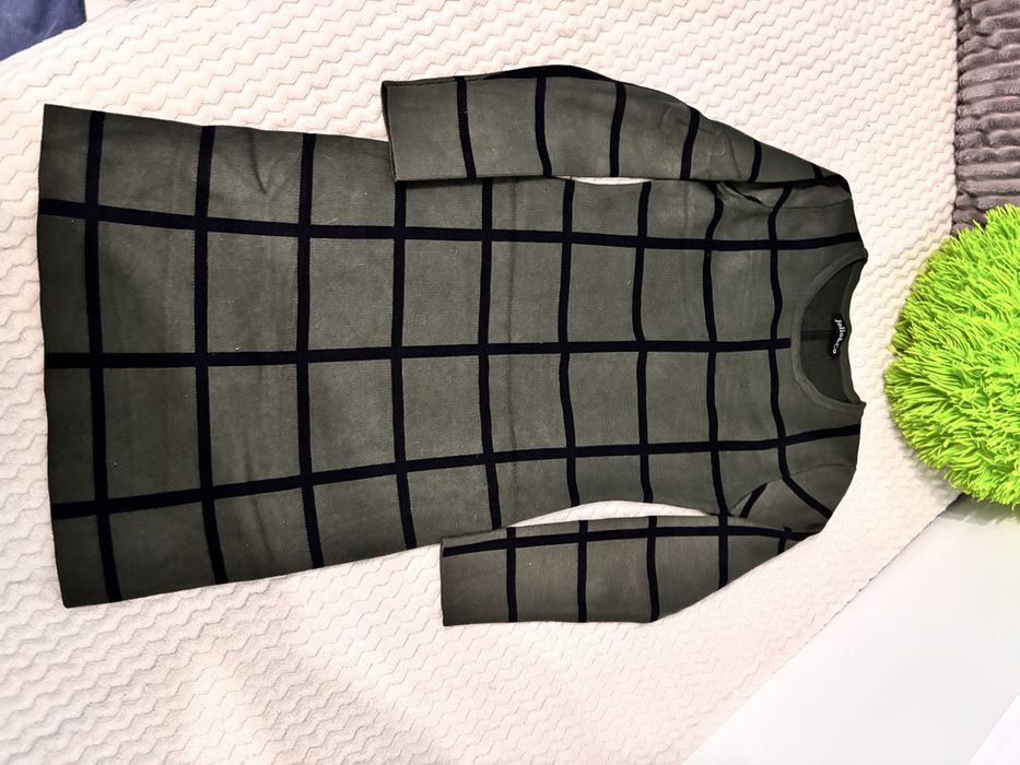 рокли и якета и други интересни неща