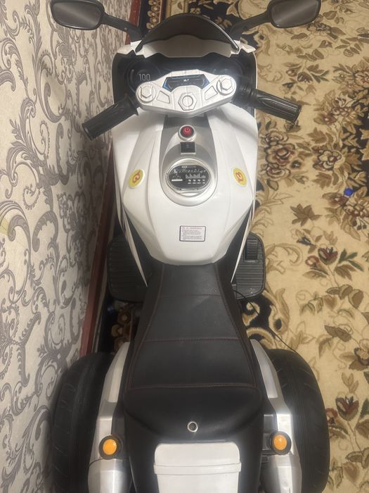 Elektroniy motosikil 3 yoshdan 8 yoshgachom