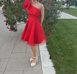 Rochie rosie eleganta