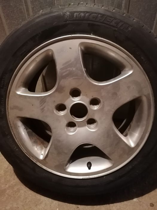 Janta rezerva Audi + 4 anvelope de iarna rulate un sezon