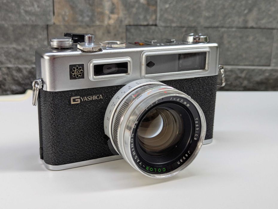 Camera foto de colectie YASHICA Electro 35 GS