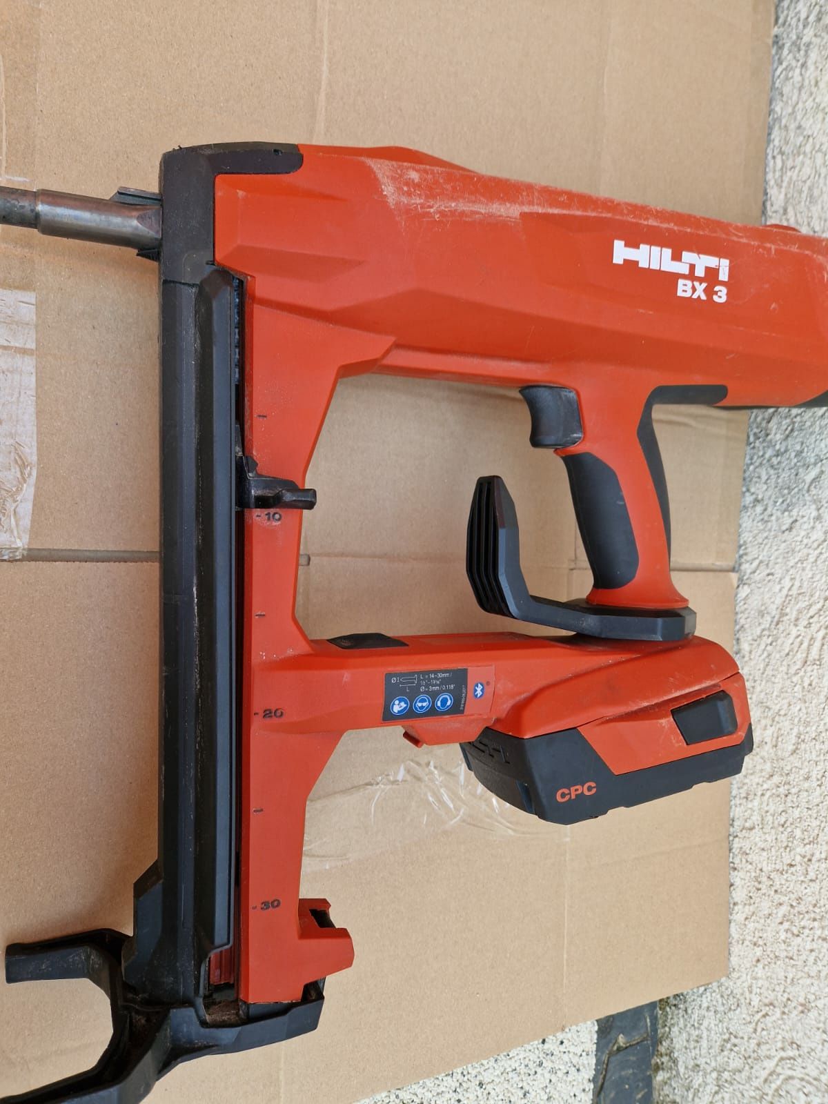 Hilti pistol de cuie pe acumulatori