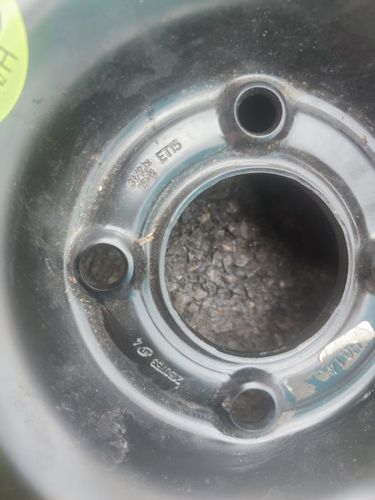 15" оригинална патерицa за Peugeot/Citroen/Opel Corsa..