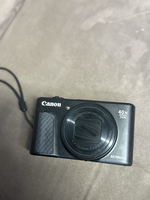 Canon SX740HS фотоаппарат
