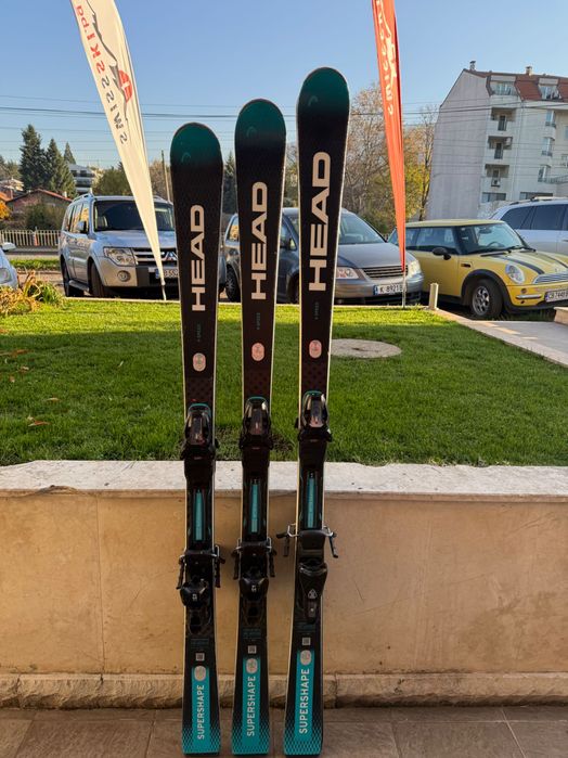 BIg choice of top ski Volkl Racetiger