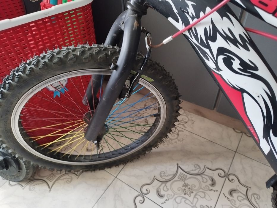 Bicicleta BMX perfect funcțional