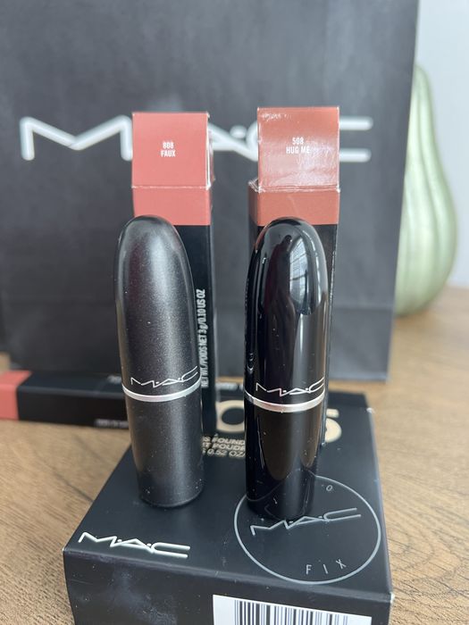 Гримове MAC 100% оригинални, от лична колекция!