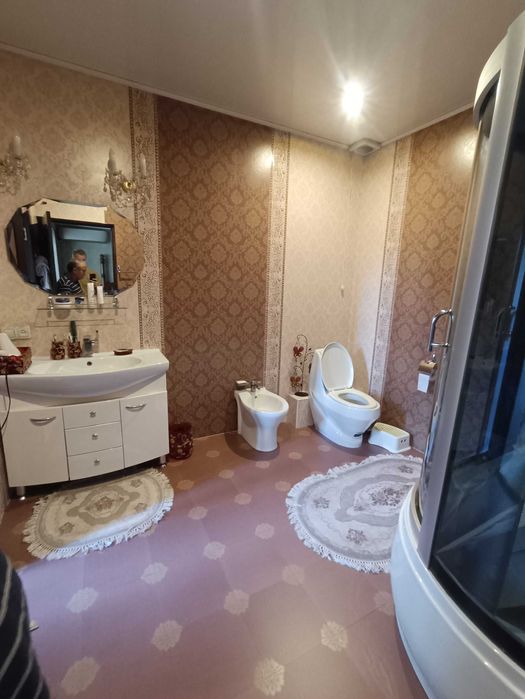 Продается 3+4 комн. квартира Дархан на улице  Кары Ниязова СУПЕР!!