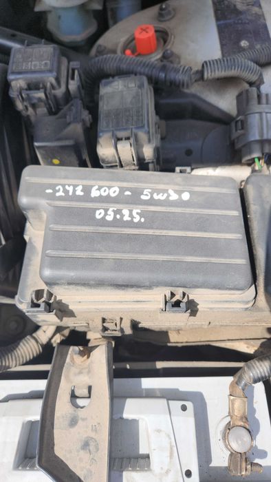 Продавам Хонда Акорд