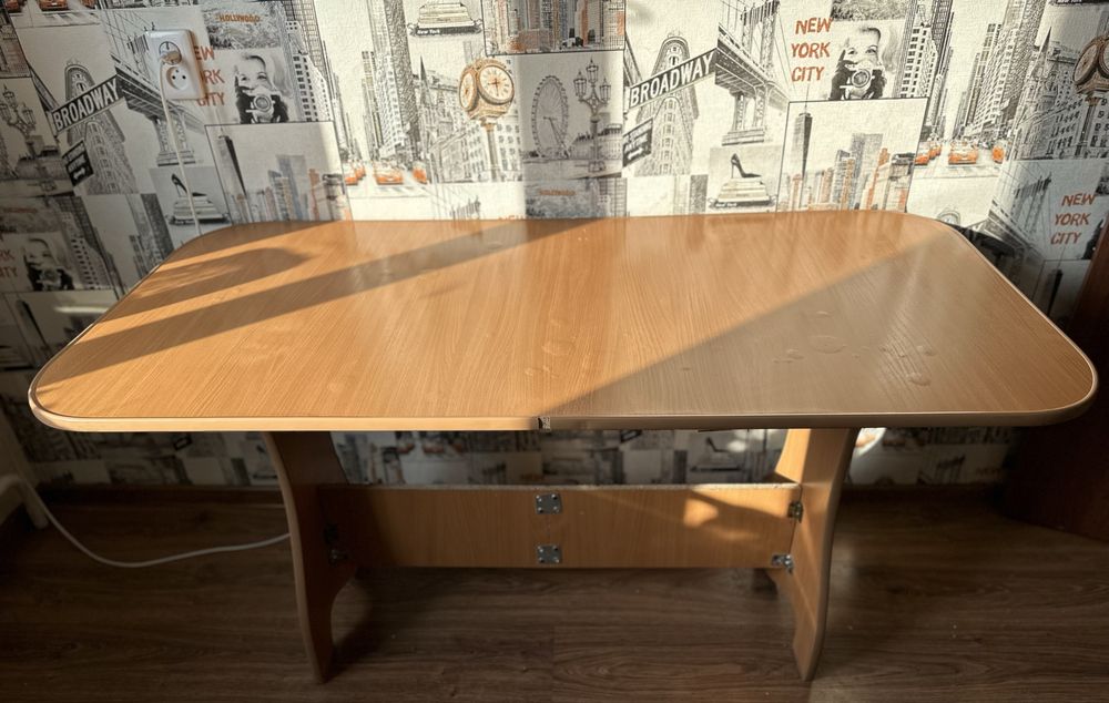 Стол для   кухни