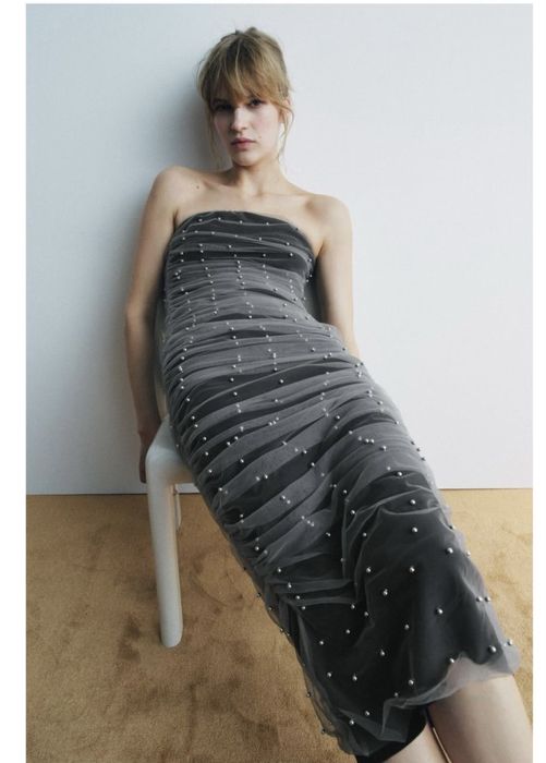 Продам платье новое Зара