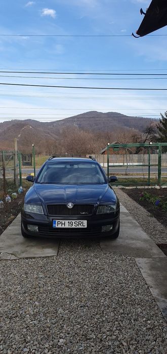Vând Skoda octavia 2