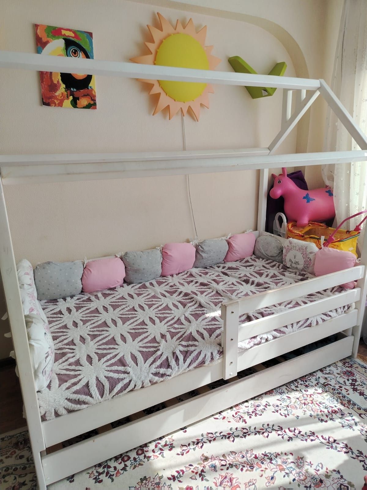 Продам детскую двухъярусную кровать