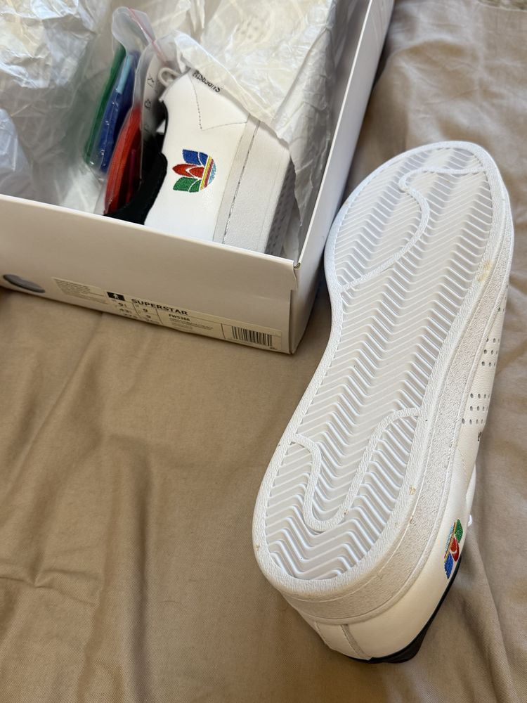 Adidas Superstar 43