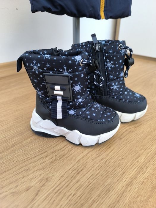 Зимно яке, рр 80/86 и апрески 23 номер