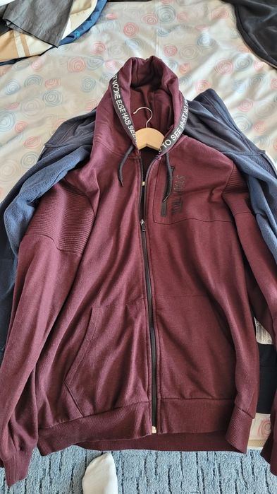 Hanorace diverse modele