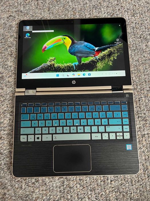 pavilion x360 13" i5 tableta cu touch  ssd 128gb 8 giga ram