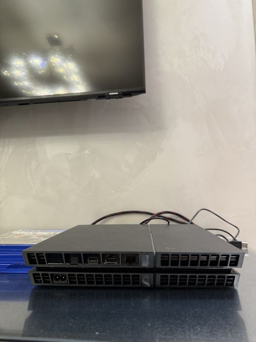 PlayStation 4, oddisi