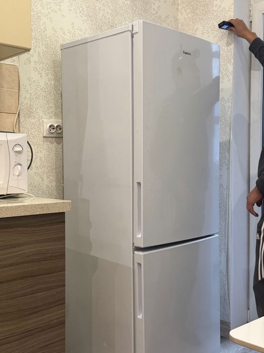 Продам б/у холодильник