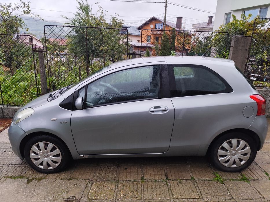 Toyota Yaris 1.4d4d 90кс перфектна