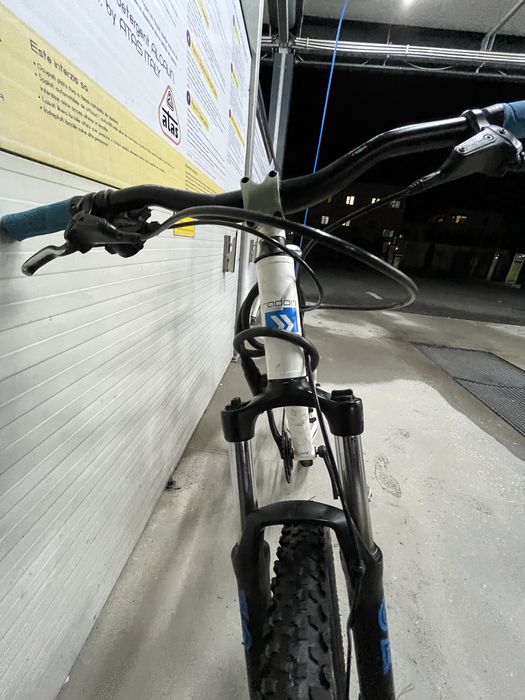 Bicicleta hardtail