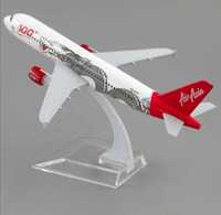 Macheta avion Airasia A320 White Dragon / 16 cm / metal