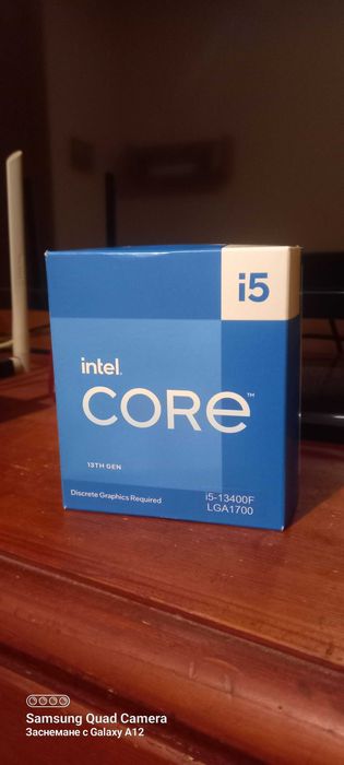 Продавам чисто нов интел охладител сокет 1700