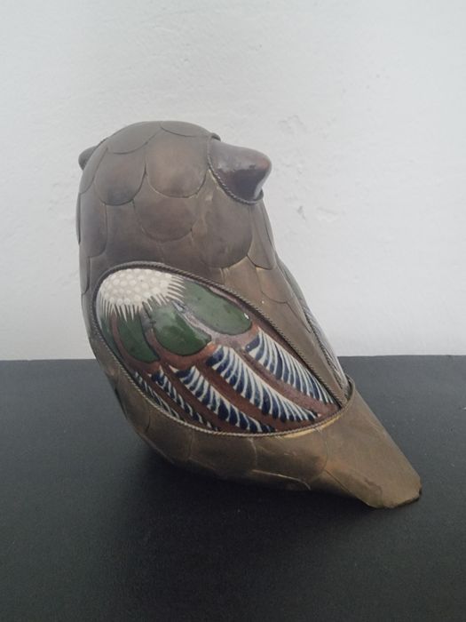 Bufniță mexicană din ceramică, într-o carcasă din alama