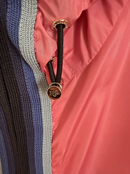 Яке ветровка Moncler