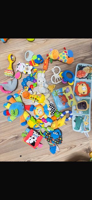 Lot jucarii bebelusi