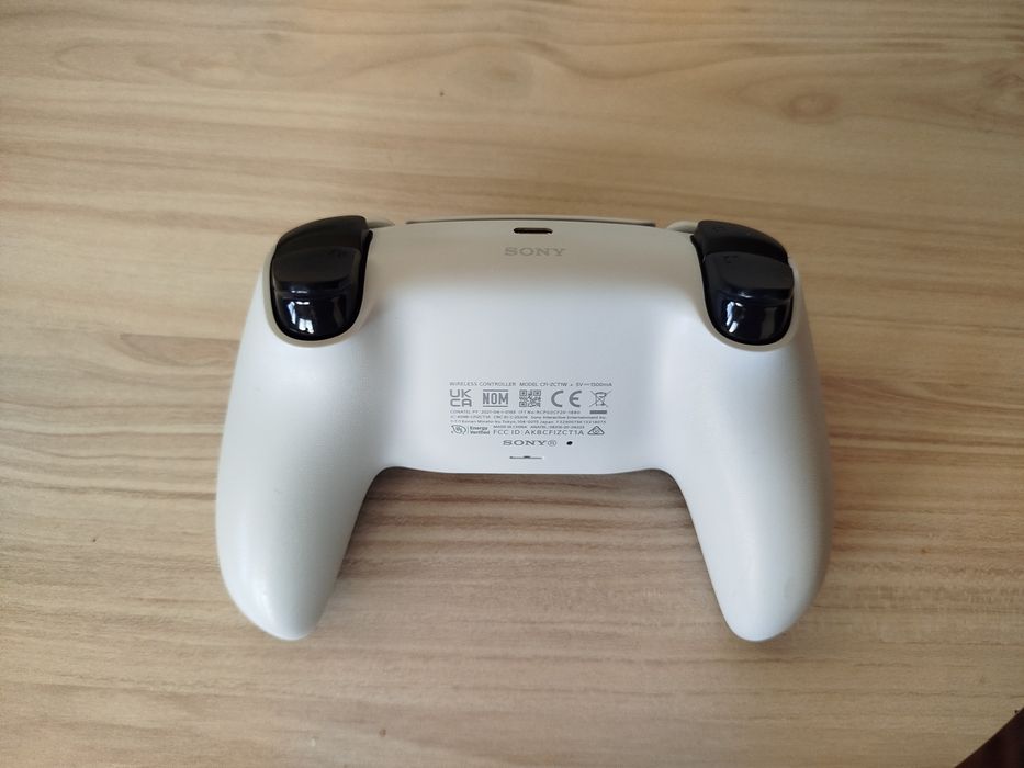 Джойстик за ps 5