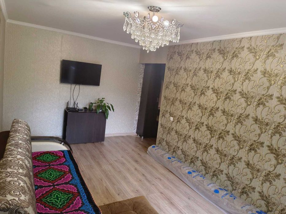 Квартира двухкомнатная в г.Алматы, мкр. Аксай-2