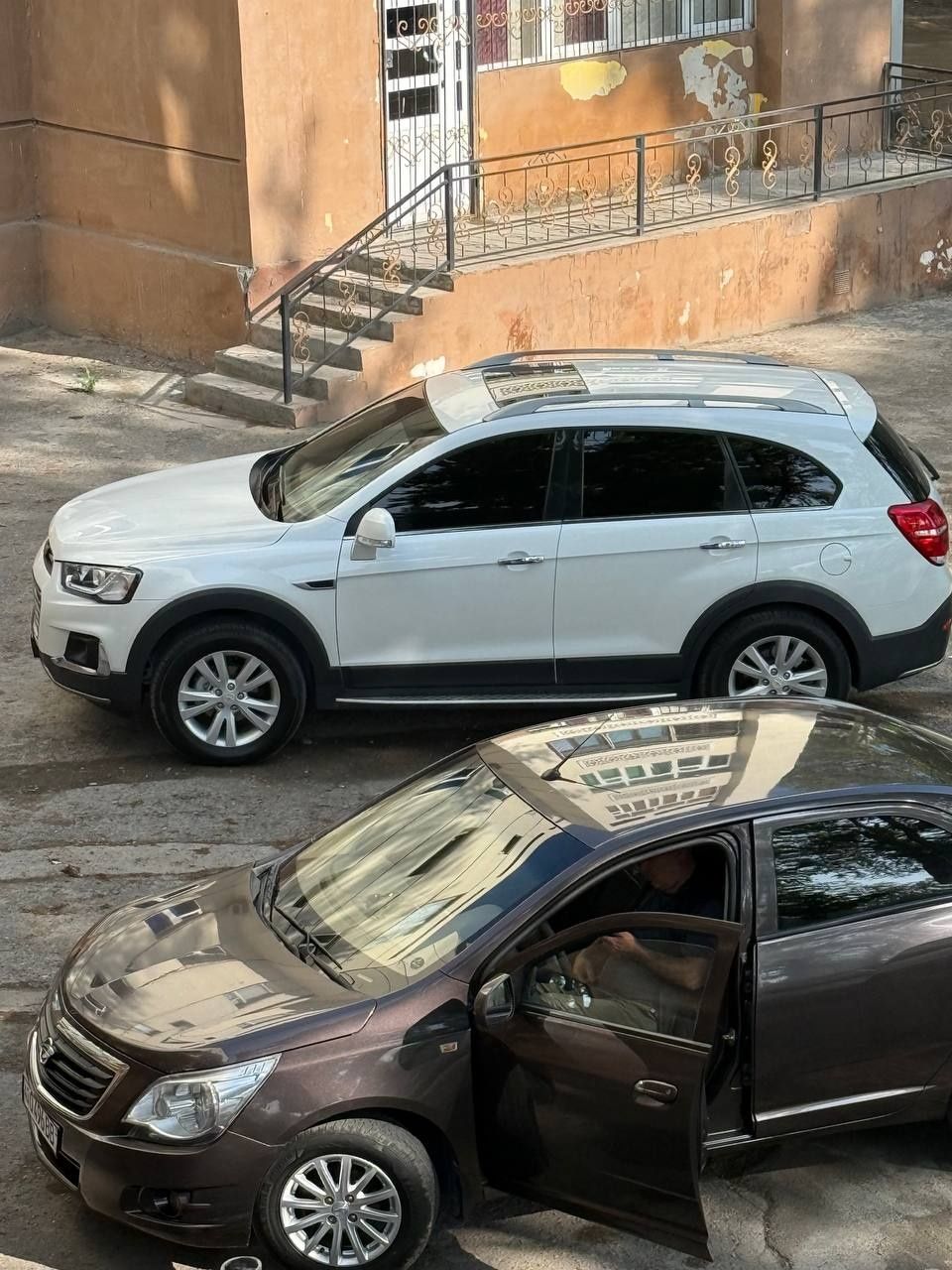 Captiva 3 4 килинган  2015 йил 107000