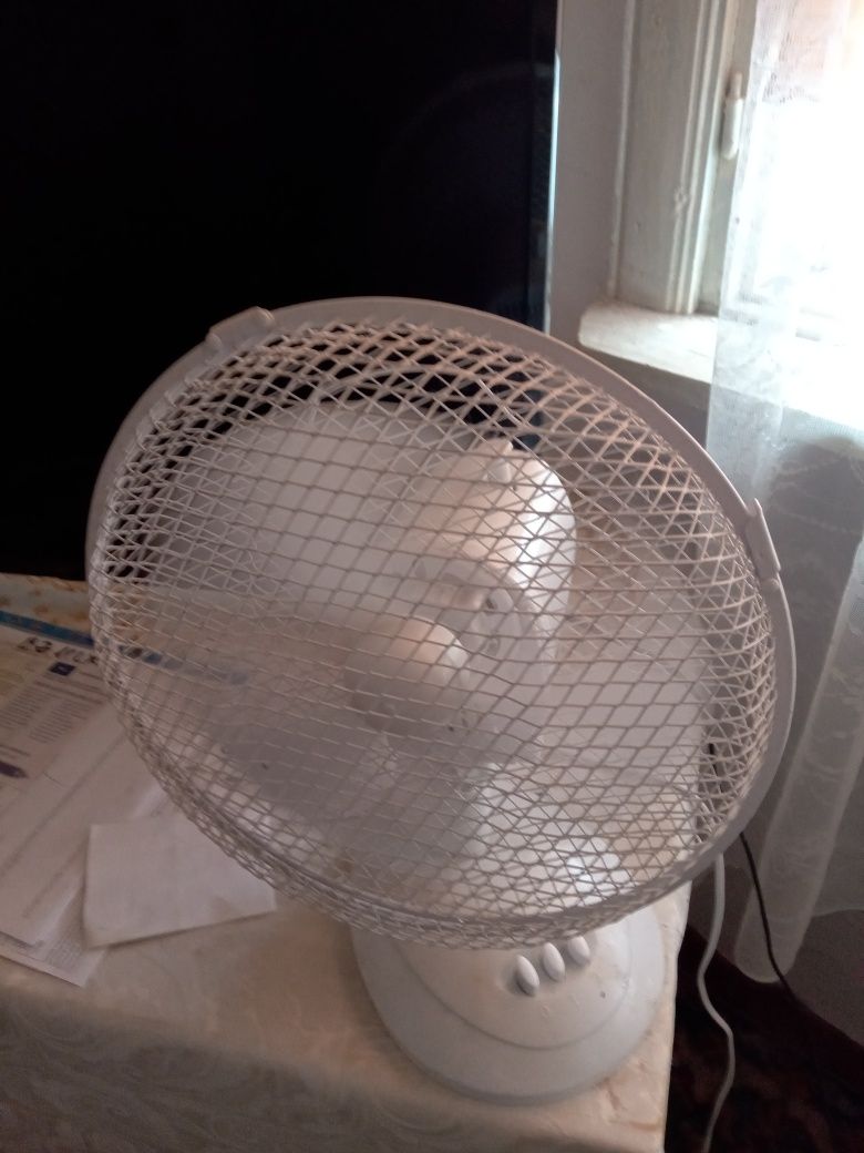 Ventilator de cameră