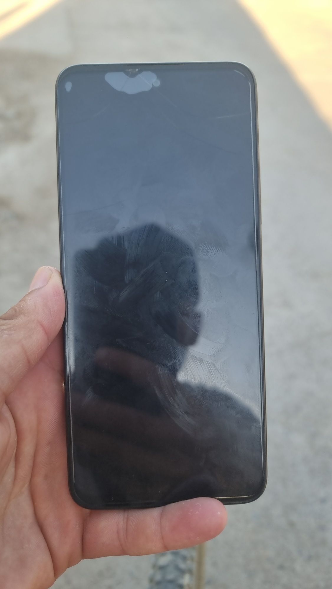 REDMI 12 telefon sotiladi