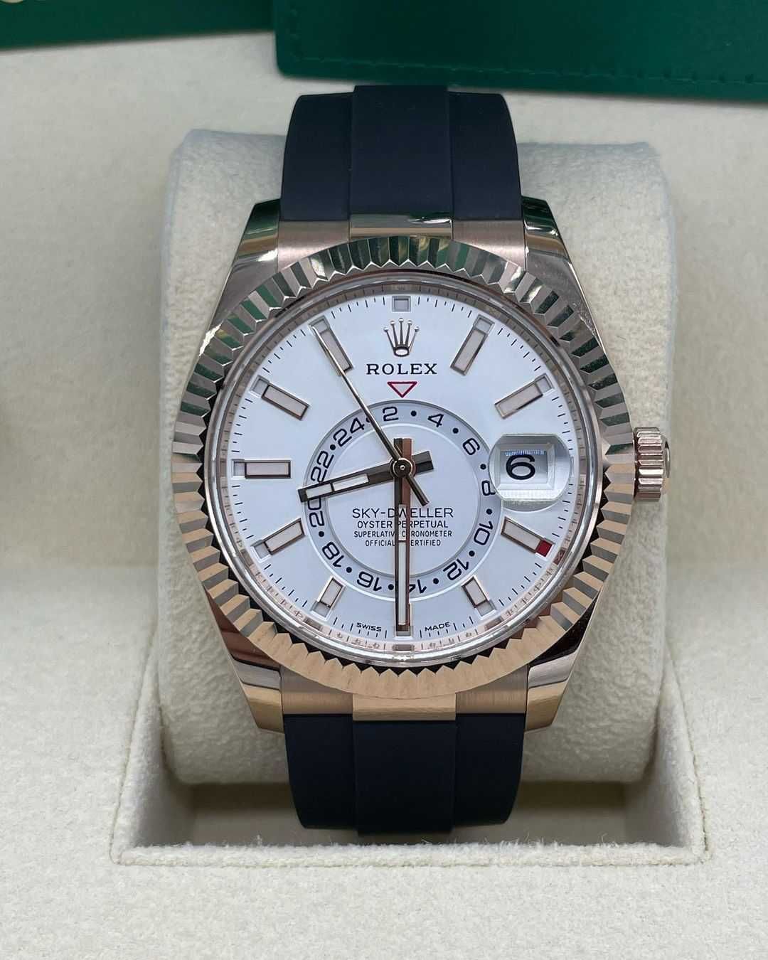 Часовници Rolex Sky-DWELLER каучук
