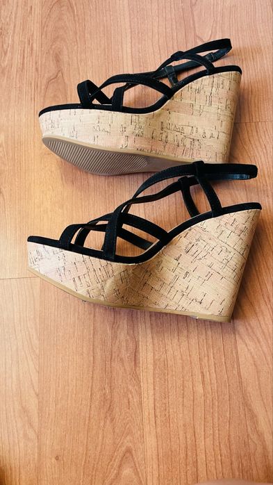 Sandale cu platforma H&M 36