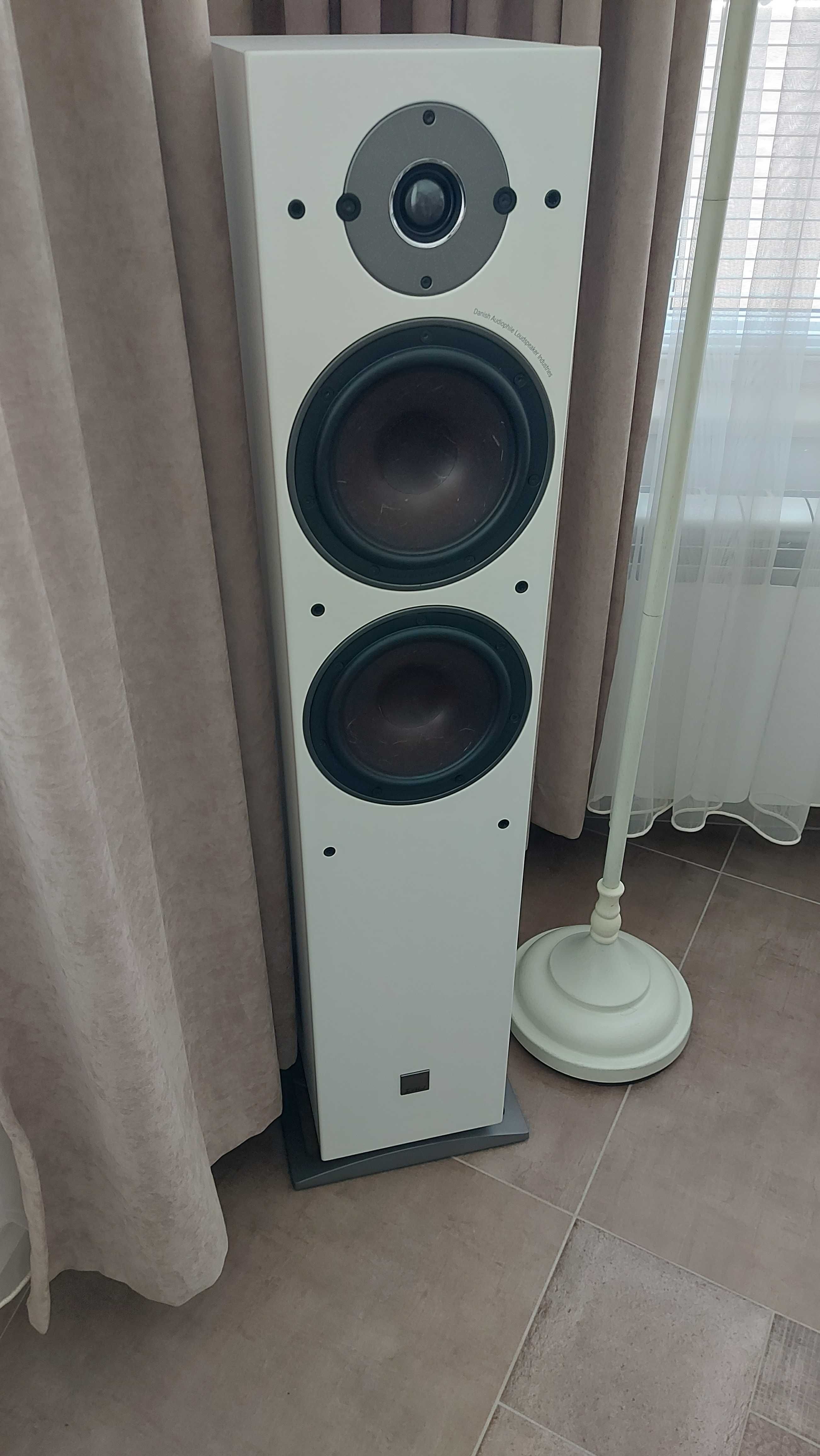 4 бр. тонколони Dali Oberon 7 White + DALI OBERON Centre Speaker