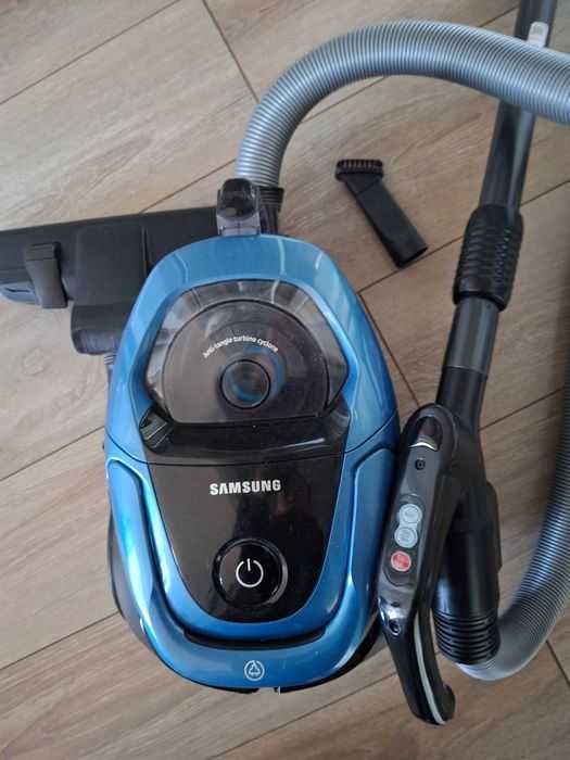 Пылесос  samsung