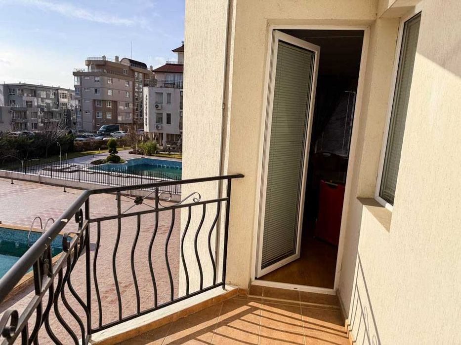 Продава се Тристаен апартамент в Свети Влас - 95 кв.м за 1000 €/кв.м - Снимка #3