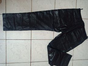 Pantaloni din piele naturala Nr 50