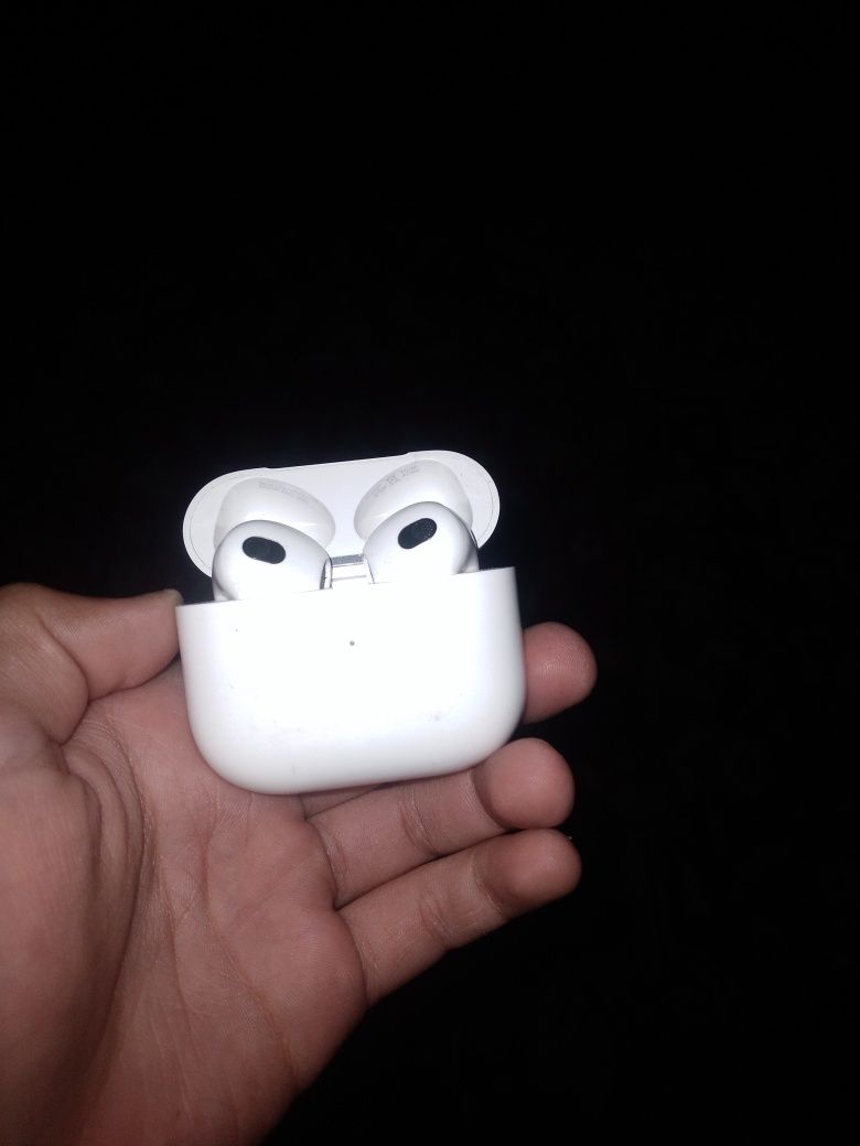 AirPods оригинал