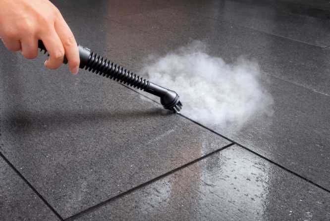 Парочистачка Clatronic DR 3653, 250мл, 3.5 бара, 1050W