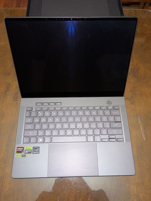 Laptop Gaming ASUS ROG Zephyrus G14