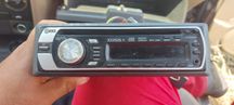 Авто радио LG LAC2900RN