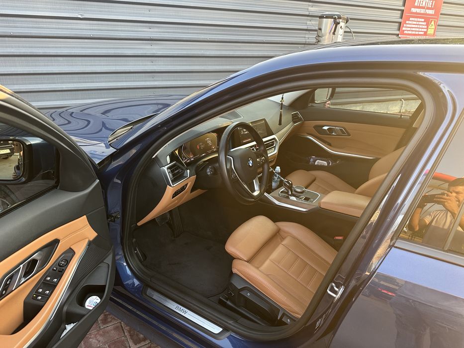 Bmw 318d g20 an 2022 150 cai diesel+ electric mhev