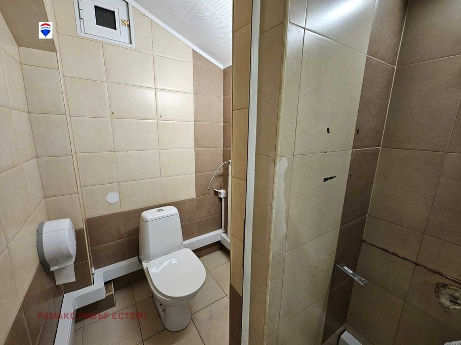 Продава се Магазин в Русе, Център - 120 кв.м за 1542 €/кв.м - Снимка #5