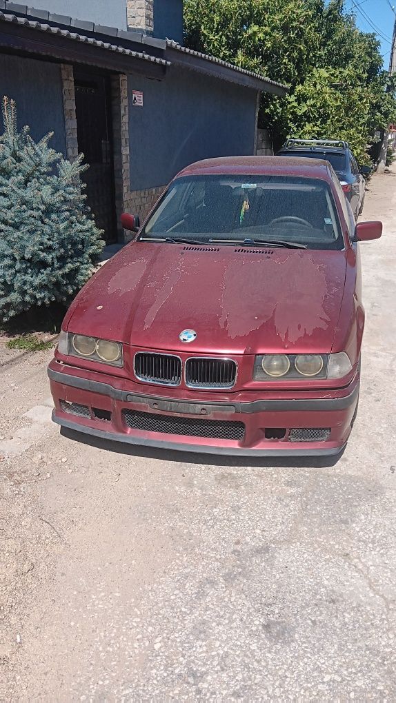 Bmw 318 is бмв 318 ис на части
