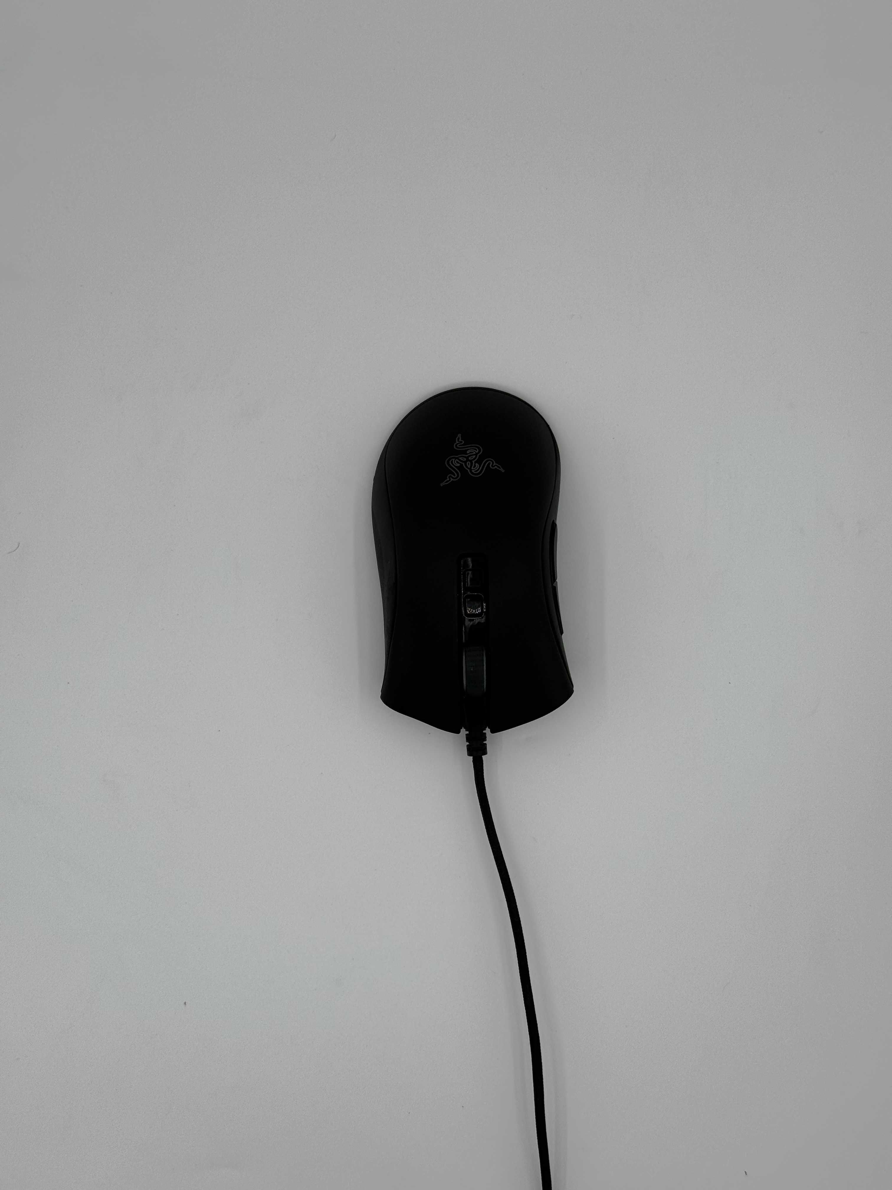 Mouse Gaming Razer DeathAdder V2 – stare impecabilă