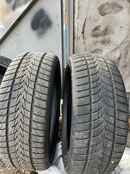 2 бр. Зимни гуми MINERVA 245/45/20